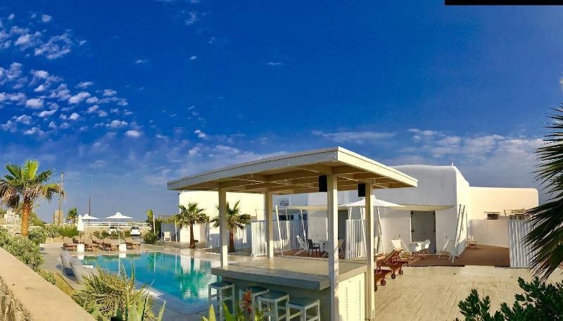 Queen Boutique Suites Mykonos Town 外观 照片