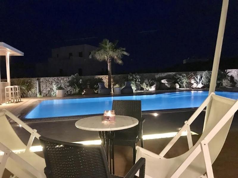 Queen Boutique Suites Mykonos Town 外观 照片