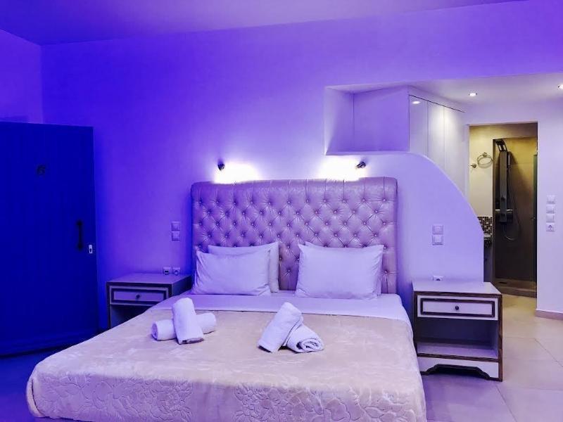 Queen Boutique Suites Mykonos Town 外观 照片